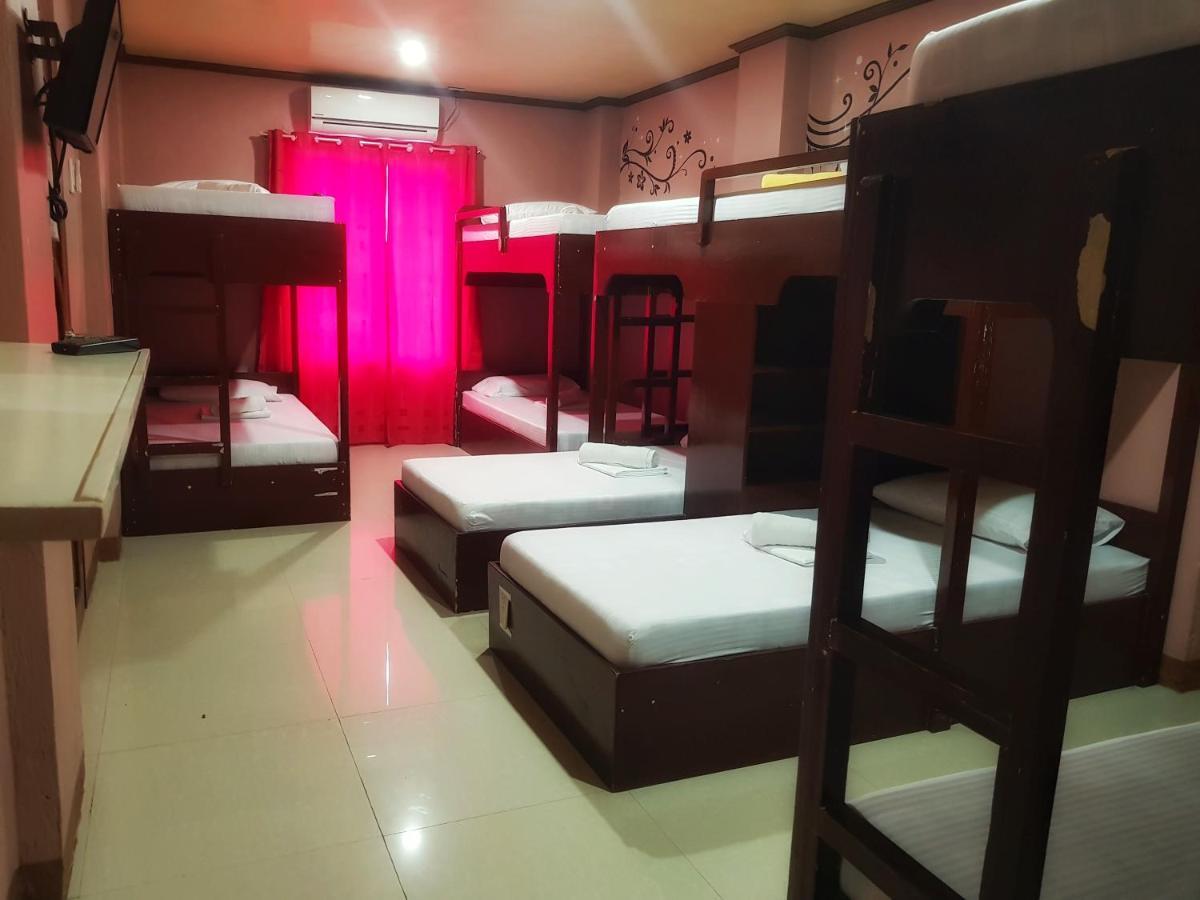 OYO 712 Island Hop Nido Hostel El Nido Buitenkant foto