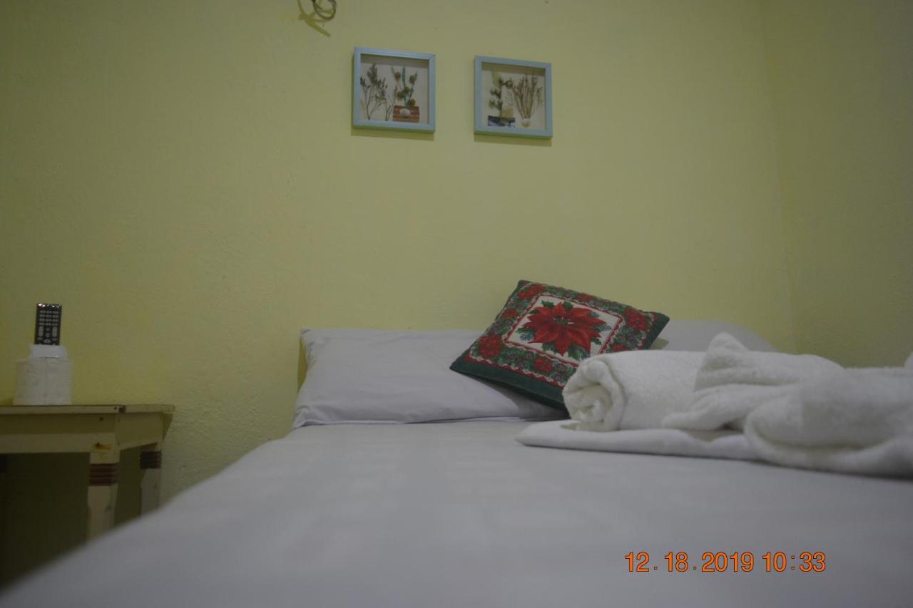 OYO 712 Island Hop Nido Hostel El Nido Buitenkant foto